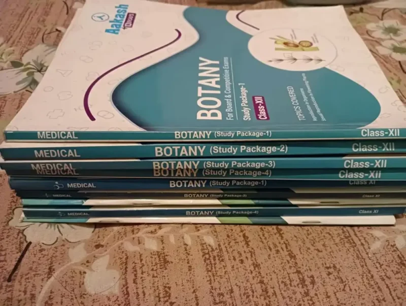Aakash NEET Study Material 2024 UG-NEET English books
