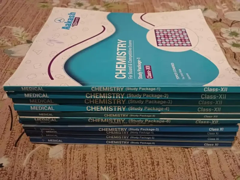 Aakash NEET Study Material 2024 UG-NEET English books